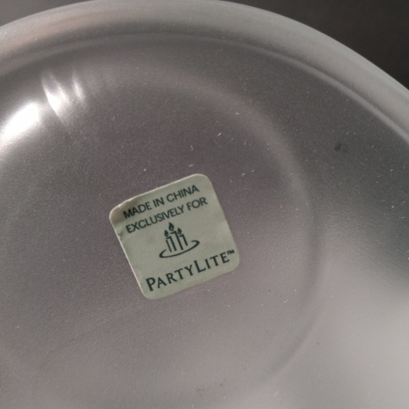 PartyLite Frosted Glass Wolf Mom And Pups Candle Holder - Picture 7 of 10